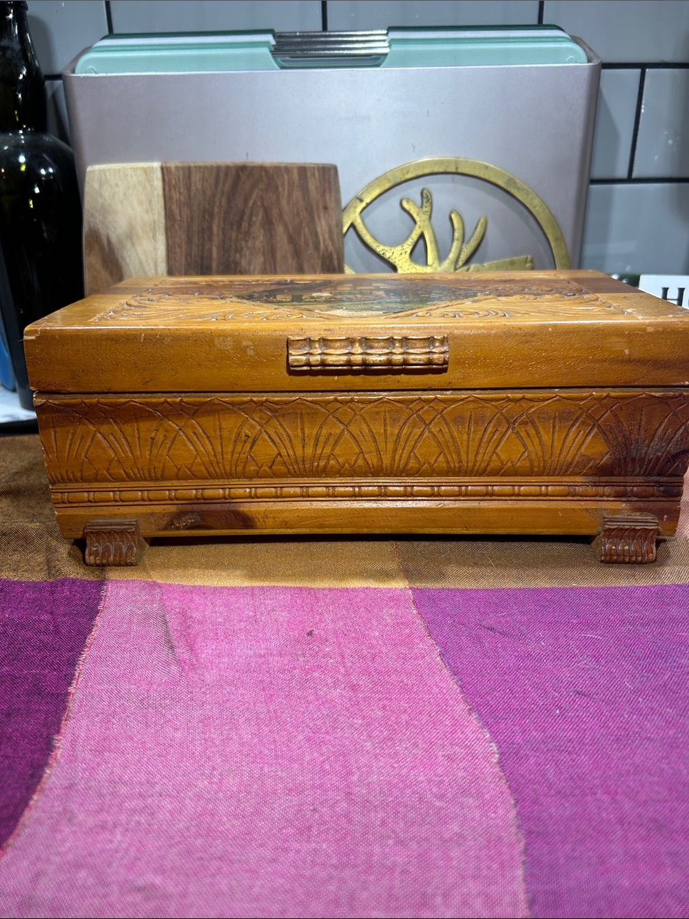 40's Vintage Wood Jewelry Trinket Box Litho Cottage Scene Carved Hinged Wooden - Picture 4 of 17